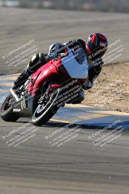 media/Jan-09-2022-SoCal Trackdays (Sun) [[2b1fec8404]]/Turns 9 and 8 (920am)/